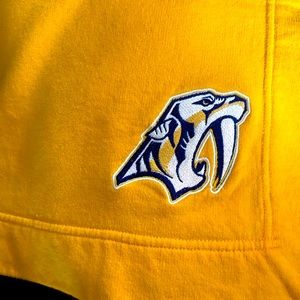 Nashville Predators Throw Blanket